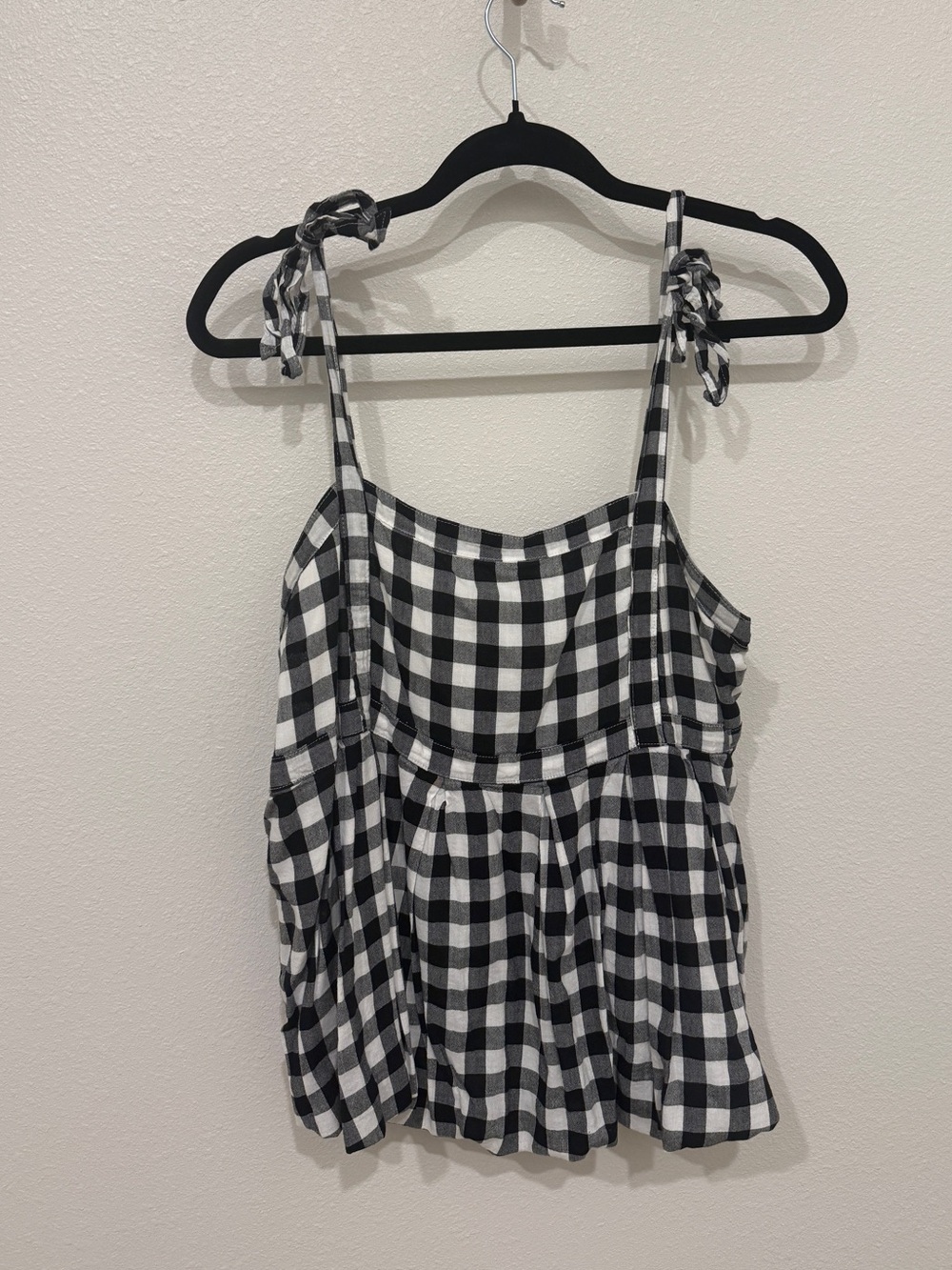 Old Navy Black Gingham Bubble Tank